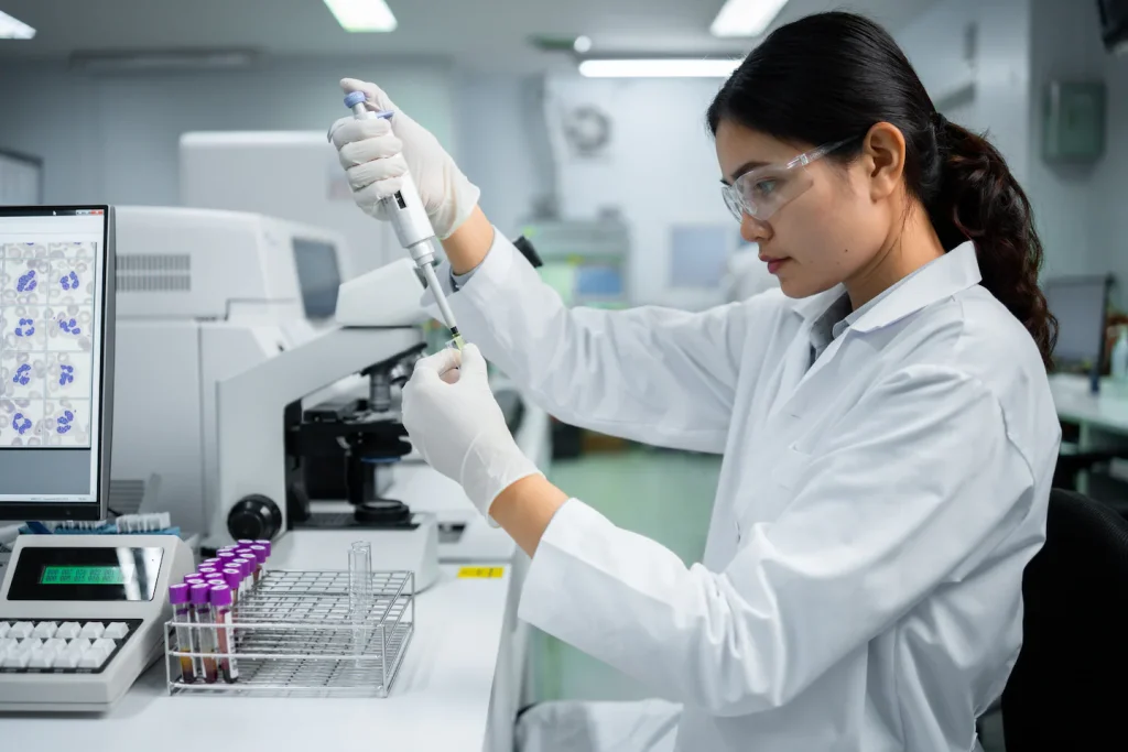 BRCA1 vs BRCA2: How the two “breast cancer genes” differ